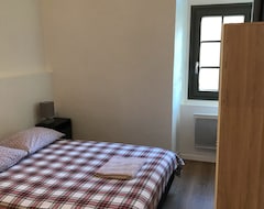 Tüm Ev/Apart Daire 3 Chambres En Lit Double Dans Un Appartement EntiÈrement RÉnovÉ (Clermont-Ferrand, Fransa)