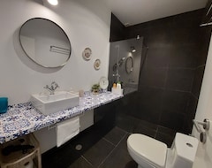 Hotelli Charmerende Sted Med Privat Have (Lissabon, Portugali)