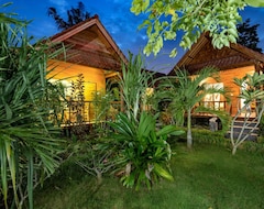 Cijela kuća/apartman G Luna Huts (deluxe Hut Bungalow) (Lamongan, Indonezija)