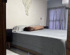 Cijela kuća/apartman Casa A Tan Solo 5 Minutos De La Plaza Principal! Ideal Para Familia Y Amigos (Tequila, Meksiko)