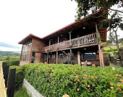 Toàn bộ căn nhà/căn hộ Beautiful House With Large Green Areas (Nobsa, Colombia)