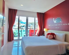 SLEEP WITH ME HOTEL design hotel @ patong (SHA Plus+) (Patong Beach, Thailand)