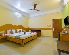 Hotel FabExpress Js Planters Coorg (Kushalnagar, India)