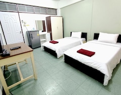 Huoneistohotelli Jaroonwej Apartment (Chonburi, Thaimaa)
