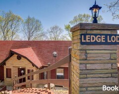 Toàn bộ căn nhà/căn hộ Ledge Lodge With Pool And Cumberland Valley Views! (Burkesville, Hoa Kỳ)