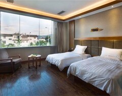 Jinheng International Hotel (Lijiang, China)