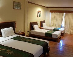 Hotel Karinthip Village (Chiang Mai, Thailand)