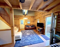Koko talo/asunto Secluded Cabin Next To Patoka Lake (French Lick, Amerikan Yhdysvallat)