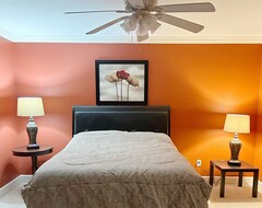 Casa/apartamento entero Entire Home Fully Furnished Super Clean, Close To Everything (Jacksonville, EE. UU.)