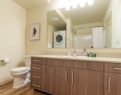 Koko talo/asunto Modern Apartment In Prime Location (id7286x92) (Tacoma, Amerikan Yhdysvallat)