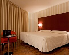 Hotel Zenit Lleida (Lleida, Spain)