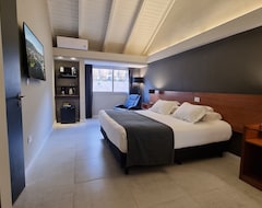 Otel Pinares Del Cerro Resort & Suites (Villa Carlos Paz, Arjantin)