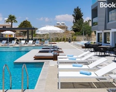 Khách sạn Quality Lodge, Bw Premier Collection (Larnaca, Síp)