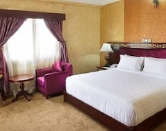 Hotel Toprate Luxury (Owerri, Nigeria)