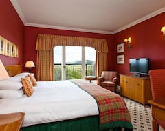 Khách sạn The Celtic Manor Resort (Newport, Vương quốc Anh)