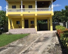 Toàn bộ căn nhà/căn hộ 2 Story Beach House Just Steps From The Beach!! (Las Tablas, Panama)
