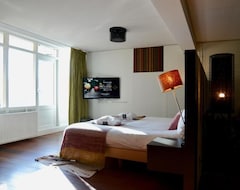 Hotelli Strandhotel Westduin (Dishoek, Hollanti)