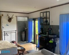 Entire House / Apartment Sea View Hills Bungalow (Isla Cébaco, Panama)