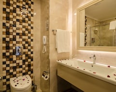 Hotelli The Lumos Deluxe Resort Hotel & Spa (Alanya, Turkki)