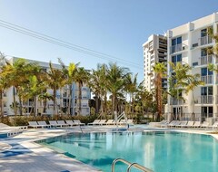 Hotel Beach Vacation! Access To Cafe And Restaurant! Enjoy Water Sports, Resort View (Lauderdale Lakes, USA)