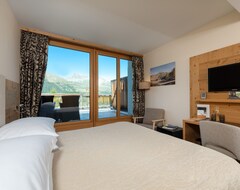 Hotel Nira Alpina (Silvaplana, Switzerland)