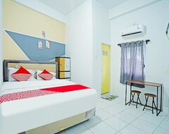 Hotel Oyo 91559 Kost Bangau Syariah (Prabumulih, Indonezija)