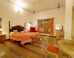 Hotel Udaigarh - Udaipur (Udaipur, India)