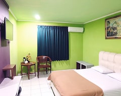 Khách sạn Fiducia Otista 153 (Jakarta, Indonesia)
