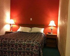 Hotel East Street Inn & Suites (Tipton, USA)