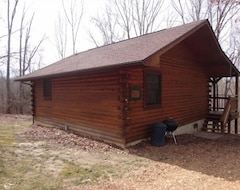 Entire House / Apartment A Private Retreat to Escape the Busyness of Life (Steelville, USA)
