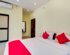 OYO 28581 Hotel Sitara (Satara, India)