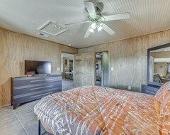 Koko talo/asunto Pet-friendly Capitan Ranch House W/ Grill & Patio! (Capitan, Amerikan Yhdysvallat)