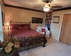 Casa/apartamento entero Canterbury Suite (Abilene, EE. UU.)