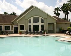 Khách sạn Oakwood at Camden Lee Vista (Orlando, Hoa Kỳ)