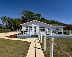 Hele huset/lejligheden Lovely, Quaint Home On The Beautiful 822 Acre Hampton Lake (Hampton, USA)