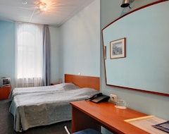 Hotel Rinaldi On Moskovsky 18 (San Petersburgo, Rusia)
