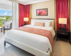 Hotel O2 Beach Club & Spa - All-inclusive (St. Lawrence, Barbados)