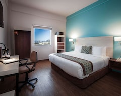 Otel Comfort Inn & Suites Los Cabos (Cabo San Lucas, Meksika)