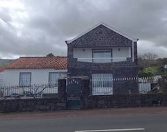 Casa rural Alojamentos A Buraca (São Roque do Pico, Portugal)