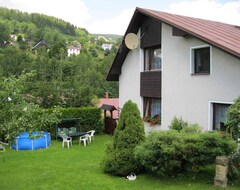 Tüm Ev/Apart Daire Holiday Apartment With Large Garden And Outdoor Swimming Pool (Rokytnice nad Jizerou, Çek Cumhuriyeti)