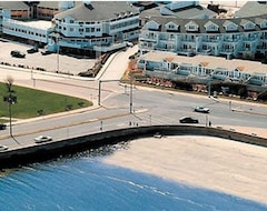 Hotel Village Inn At Narragansett Pier And Conference Center (Narragansett, Sjedinjene Američke Države)