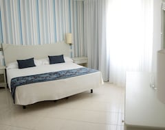 Hotelli Hotel Pontao (Santa Maria, Cape Verde)