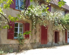 Toàn bộ căn nhà/căn hộ Gite Chaufour-notre-dame, 4 Bedrooms, 9 Persons (Chaufour-Notre-Dame, Pháp)