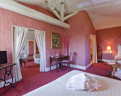 Hotel Domaine de la Colombière - Châteaux & Hôtels Collection (Moissieu-sur-Dolon, Frankrig)