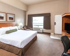 Khách sạn Ramada By Wyndham Airdrie Hotel & Suites (Airdrie, Canada)