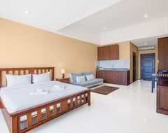 Hotelli Avanta Condominium Unit A105, B102 And B103 (Mae Nam Beach, Thaimaa)