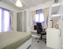 Khách sạn Santa Katerina Apartments & Studios (Agios Georgios, Hy Lạp)