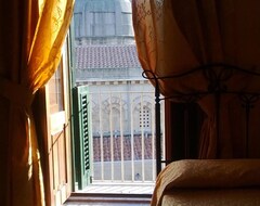 Khách sạn Residenza Il Duomo (Tropea, Ý)