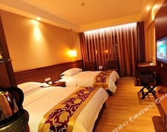 Hotel Yitai (Jinning, China)