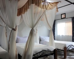 Khách sạn Sweet Lake Resort (Naivasha, Kenya)